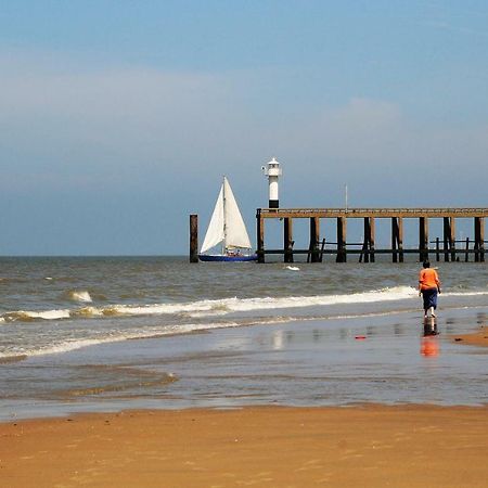 Komthuis Appartamento Blankenberge Esterno foto