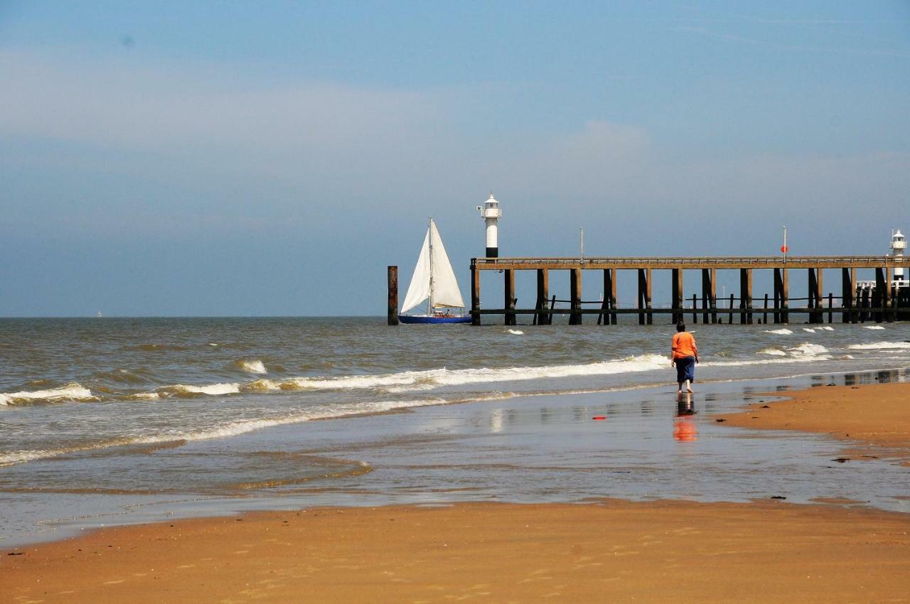 Komthuis Appartamento Blankenberge Esterno foto